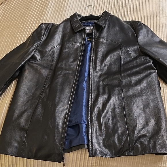 Pelle Studio Black Leather Jacket for Women - Picture 7 of 16